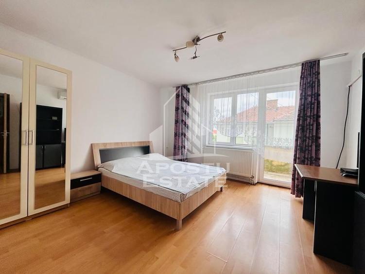 Apartament 2 camere cu loc de parcare si vedere in Piata ... - 1