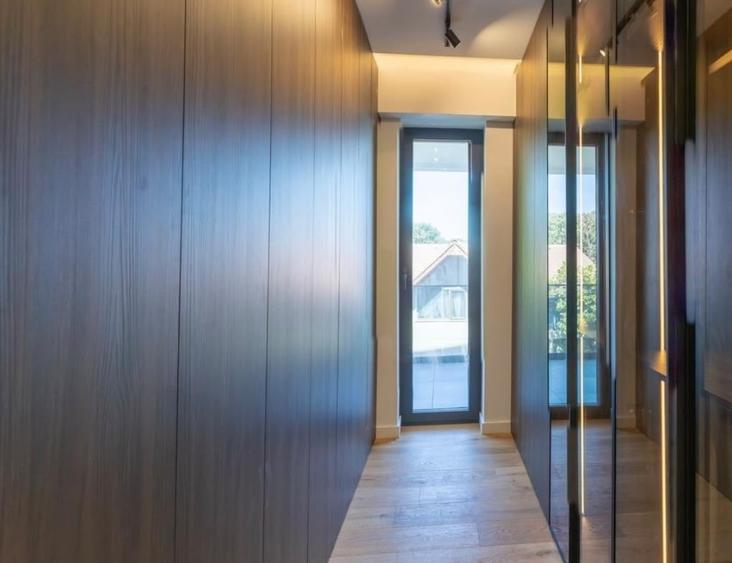 Apartament cu 3 camere, mobilat în Pipera