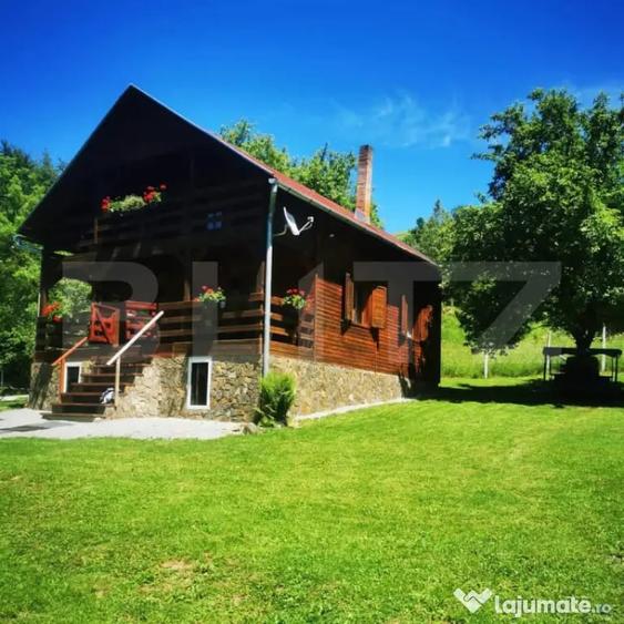 Casă cu 4 camere cu Teren 3300 Mp în Aiudul de Sus