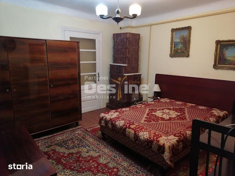 Casă cu 3 camere cu Teren 295 Mp în Giulești