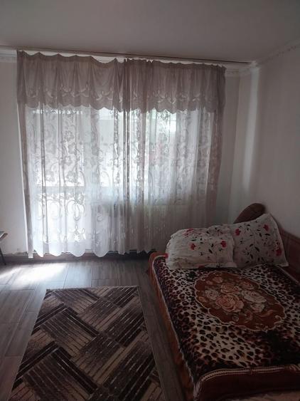 Apartament cu 2 camere decomandat în Vest