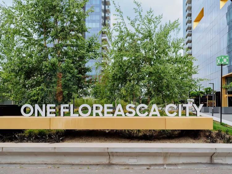 Apartament cu 2 camere semidecomandat, mobilat în Floreasca