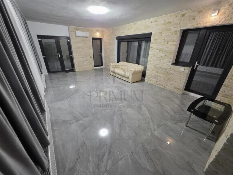 Casă individuală cu 4 camere cu Canalizare în Șagului