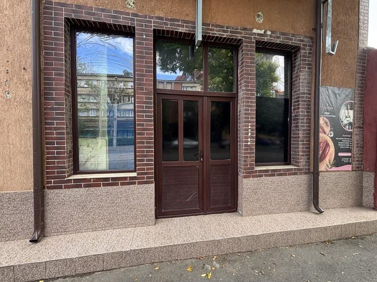 Spațiu comercial, de 20 mp, în Exterior Vest