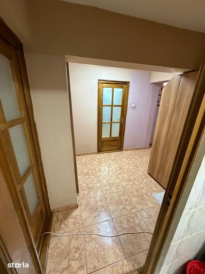 Apartament 4 camere, Craiovi?a centrala 2/4 - 8