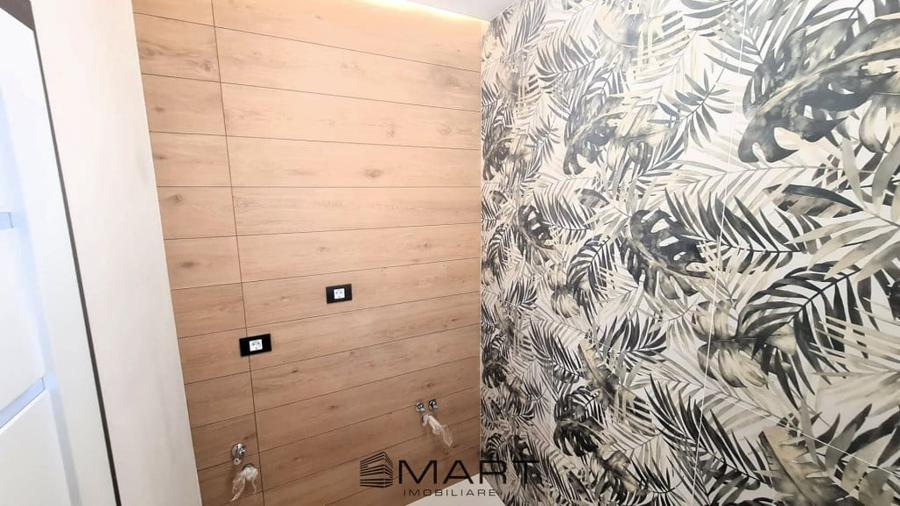 Casă cu 4 camere cu Teren 230 Mp în Central