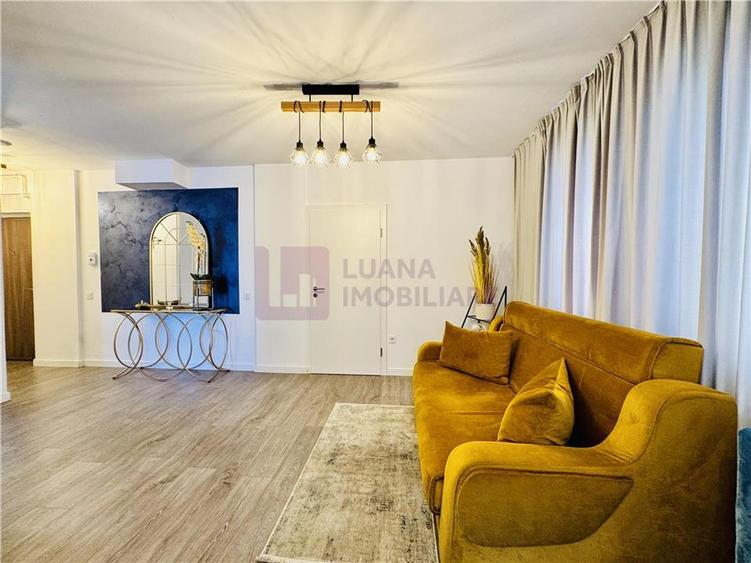 Apartament cu 4 camere decomandat, mobilat în Lazaret