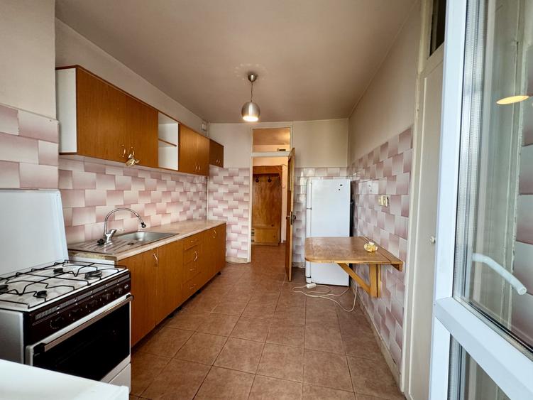 Apartament cu 2 camere decomandat în Calea Călărașilor