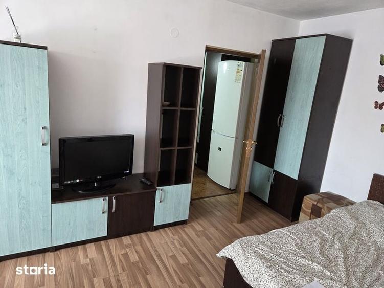 Garsonieră în Ciofrângeni