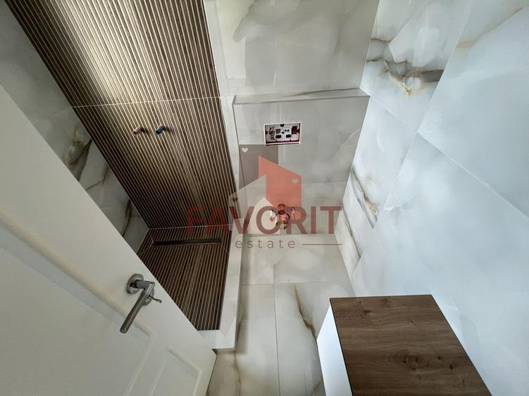 Casă individuală cu 4 camere cu Canalizare în Giroc