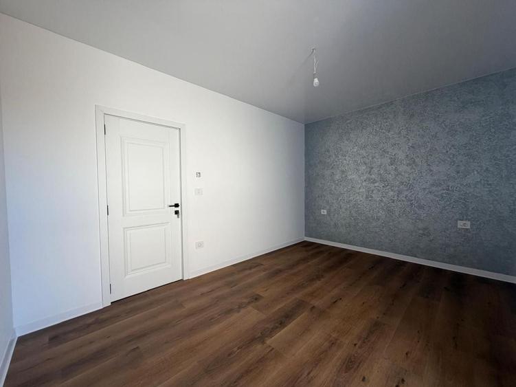 Duplex cu 4 camere cu Canalizare în Săcălaz