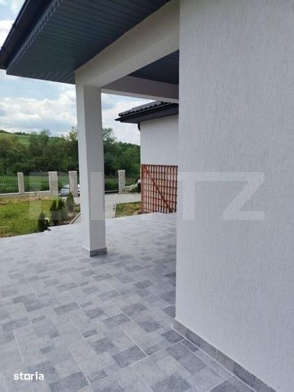 Casă cu 2 camere cu Teren 1600 Mp în Central