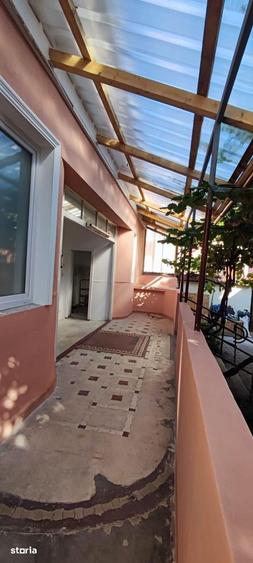 Casă cu 4 camere cu Teren 401 Mp în Salca