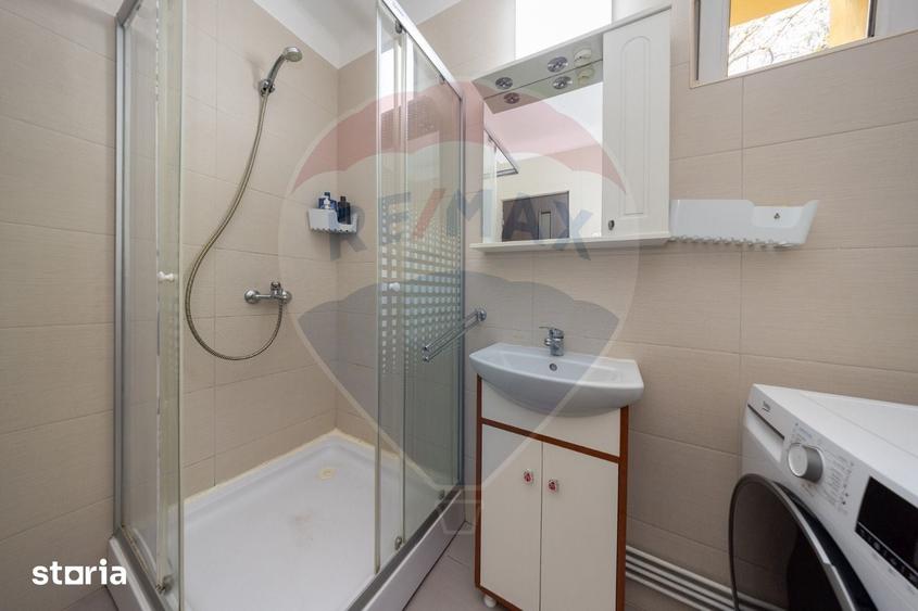 Apartament cu 3 camere în Astra