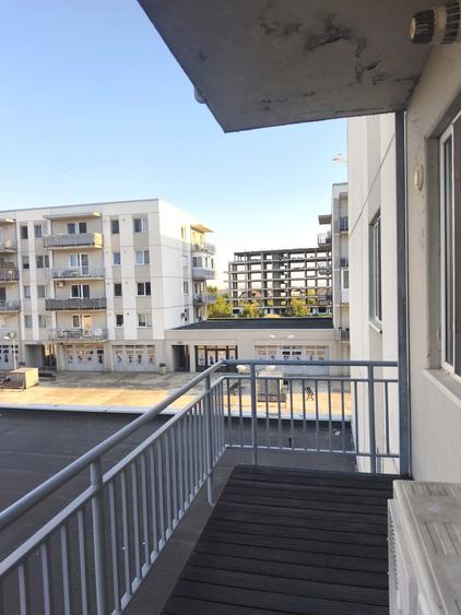 Apartament cu 2 camere decomandat în Berceni