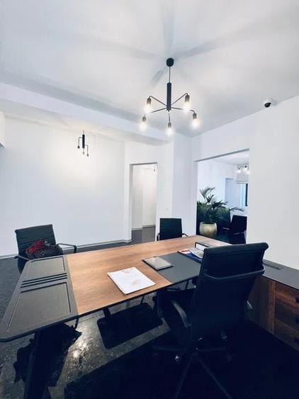 P-ta Romana | 4 Camere | Renovat | Parter | Airbnb - Birouri | 120 MP | - 2