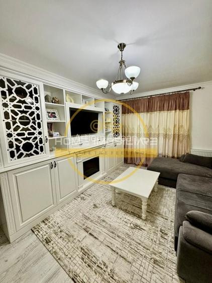 Etaj 1 Apartament cu 3 Camere, Decomandat, Pacurari