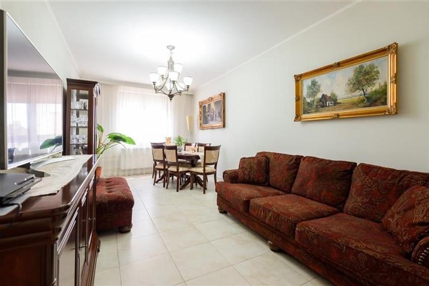 Proprietate nobiliara, cu influente moderne, Prejmer, Brasov- rezidential/ comer - 1