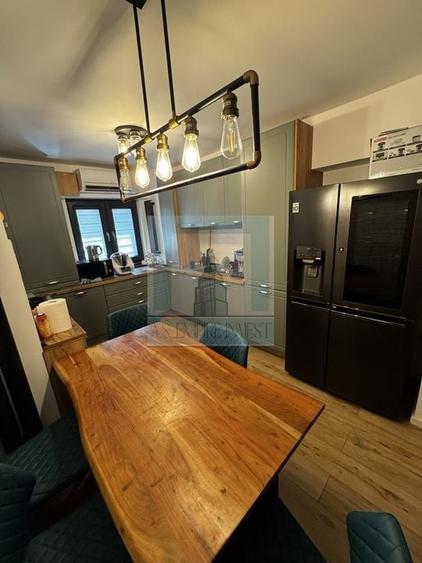 Apartament 4 camere mobilat/utilat lux - zona Centrul Civic - 1