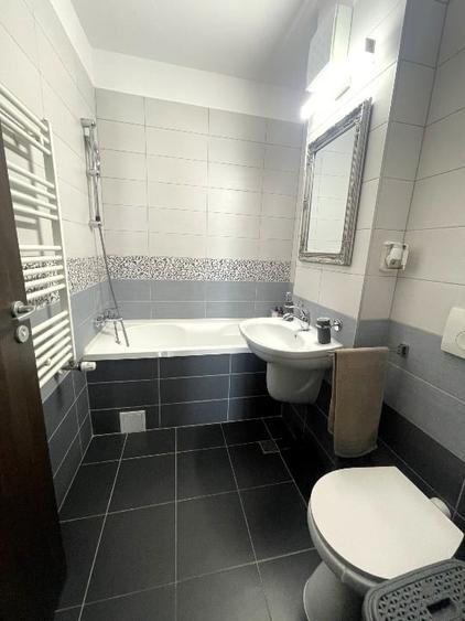 Apartament lux 3 camere + loc parcare, Zona Torontalului - 9