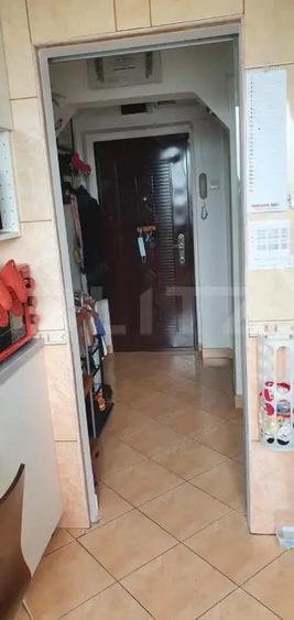 Apartament de vanzare, cu 3 camere, 63 mp, zona Cameliei - 3
