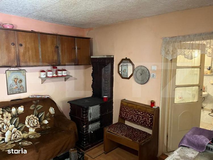 Vand casa in Oradea, intr-o zona linistita, aproape de centru comercia - 7