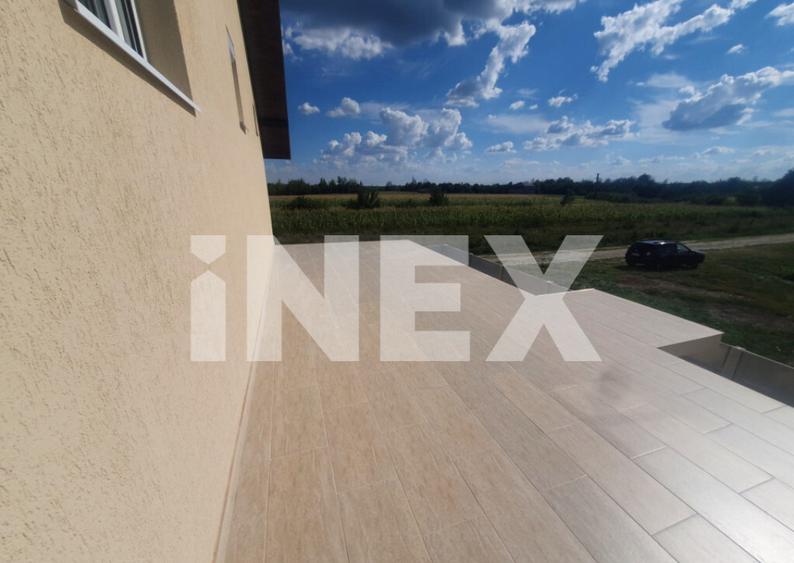 Casa de vanzare in Mosoaia, sat Hin?e?ti 5 camere, - 7