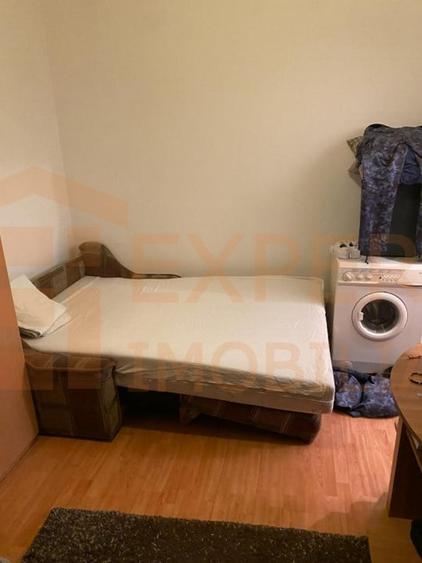 Garsoniera situata in zona Poarta 6, Constanta - 4