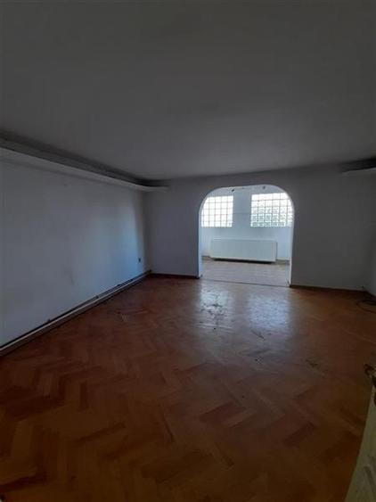 Vanzare casa, in zona Ultracentrala - 7