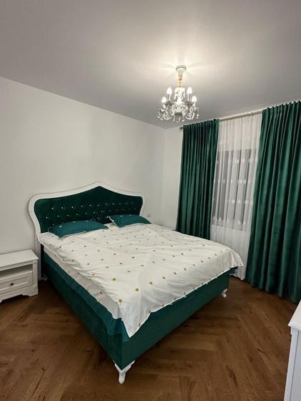 De vanzare apartament 3 camere - 4