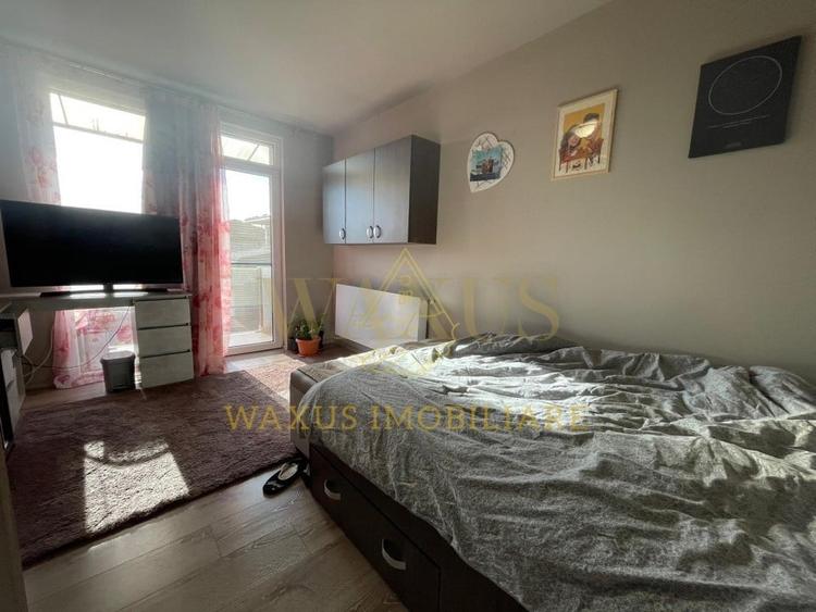 Duplex cu 5 camere cu Canalizare în Florești