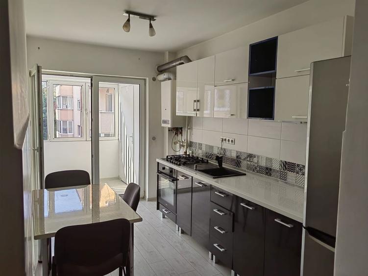 Inchiriez apartament cu 2 camere str Somesului, persoana fizica - 4