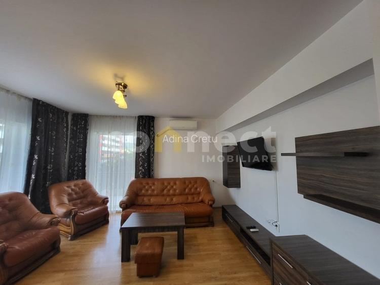 Apartament 3 camere de inchiriat.