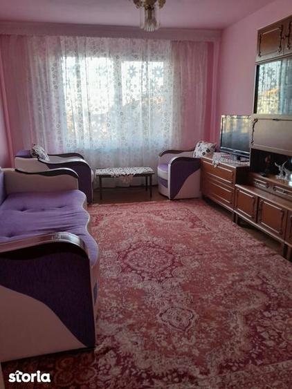 Apartament 2 camere de inchiriat cartier armatei etaj 1 - 6