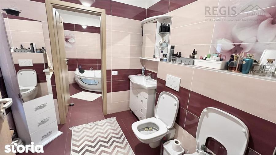 Casă cu 6 camere cu Canalizare în Tractorul
