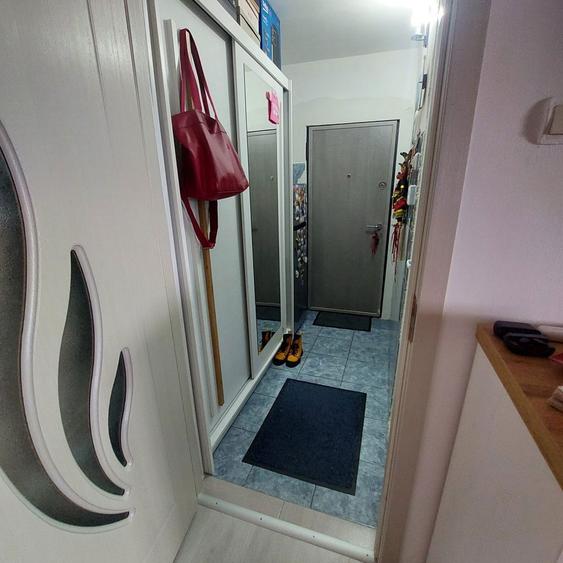 Garsoniera utilata si mobilata - 6