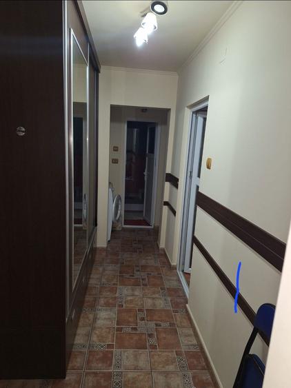 Inchiriez apartament 3 camere - 3