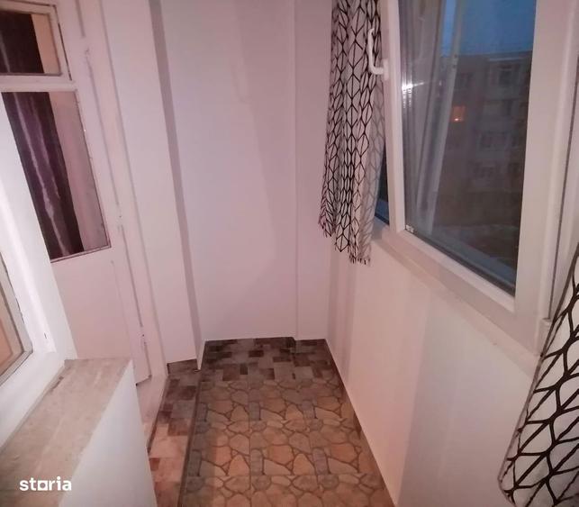 Garsoniera mobilata si utilata, Etaj 3, bloc mixt, Stadionul National - 1