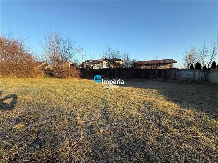 Teren 712/ 1422  mp, plan, Iasi Tudor Neculai,  bransamente - 1