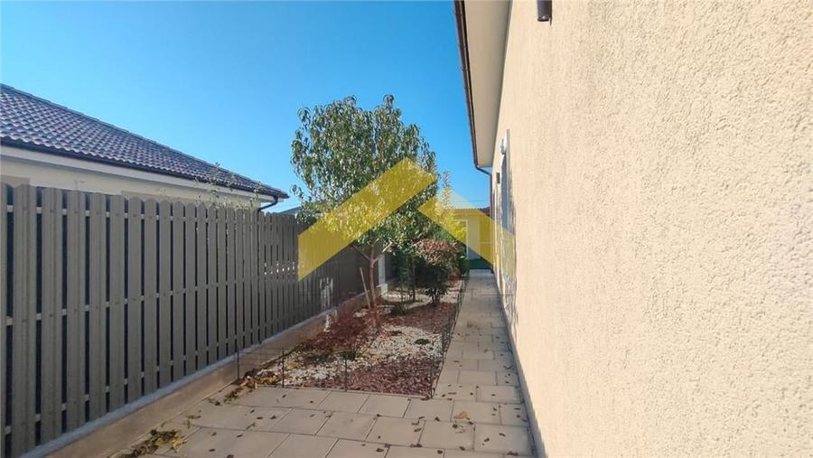 Casa de vanzare P+M in Sanandrei, Timis - 15