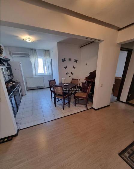 Apartament 3 cam renovat et 3 din 4 zona F-uri - 7
