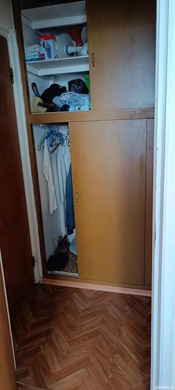 Proprietar,vand apartament semidecomandat Luica 10 10 - 2