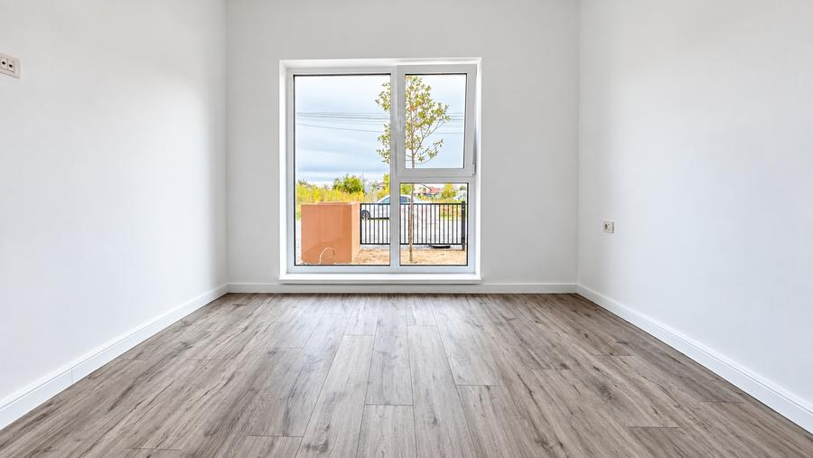 Duplex cu 4 camere cu Canalizare în Ghiroda