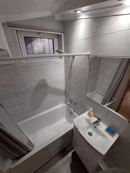 Garsoniera Luminata in Zona 13 Septembrie - 3