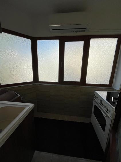 Trocadero- 2 camere decomandat et 1 - 5