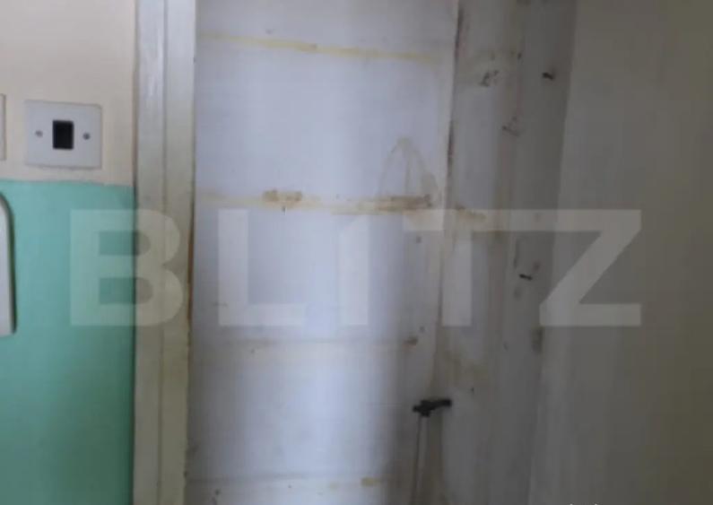 Apartament 2 camere ,strada Democratiei - 5