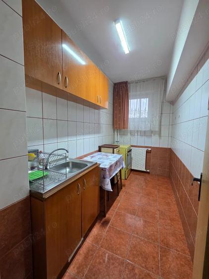 Inchiriez garsoniera mobilata Dristor, metrou, ParkLake - 4