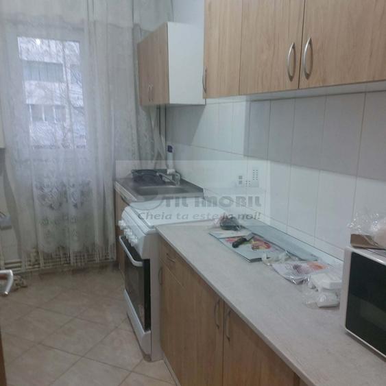 Apartament semidecomandat cu 3 camere - Mircea cel Batran - 399€ - 7