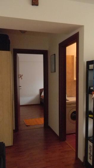Proprietar inchiriez apart 2 camere Piata Trapezului 10 min metrou 1 Dec 1918 - 6