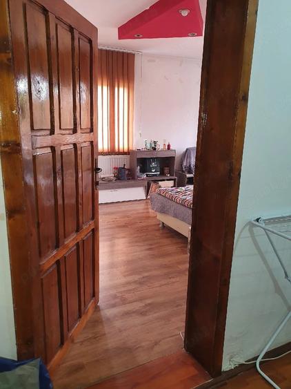 Apartament cu 2 camere decomandat în Exterior Vest